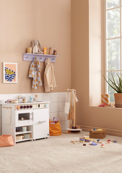 Kitchen with dishwasher