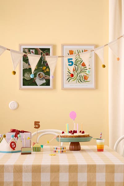 Birthday garland