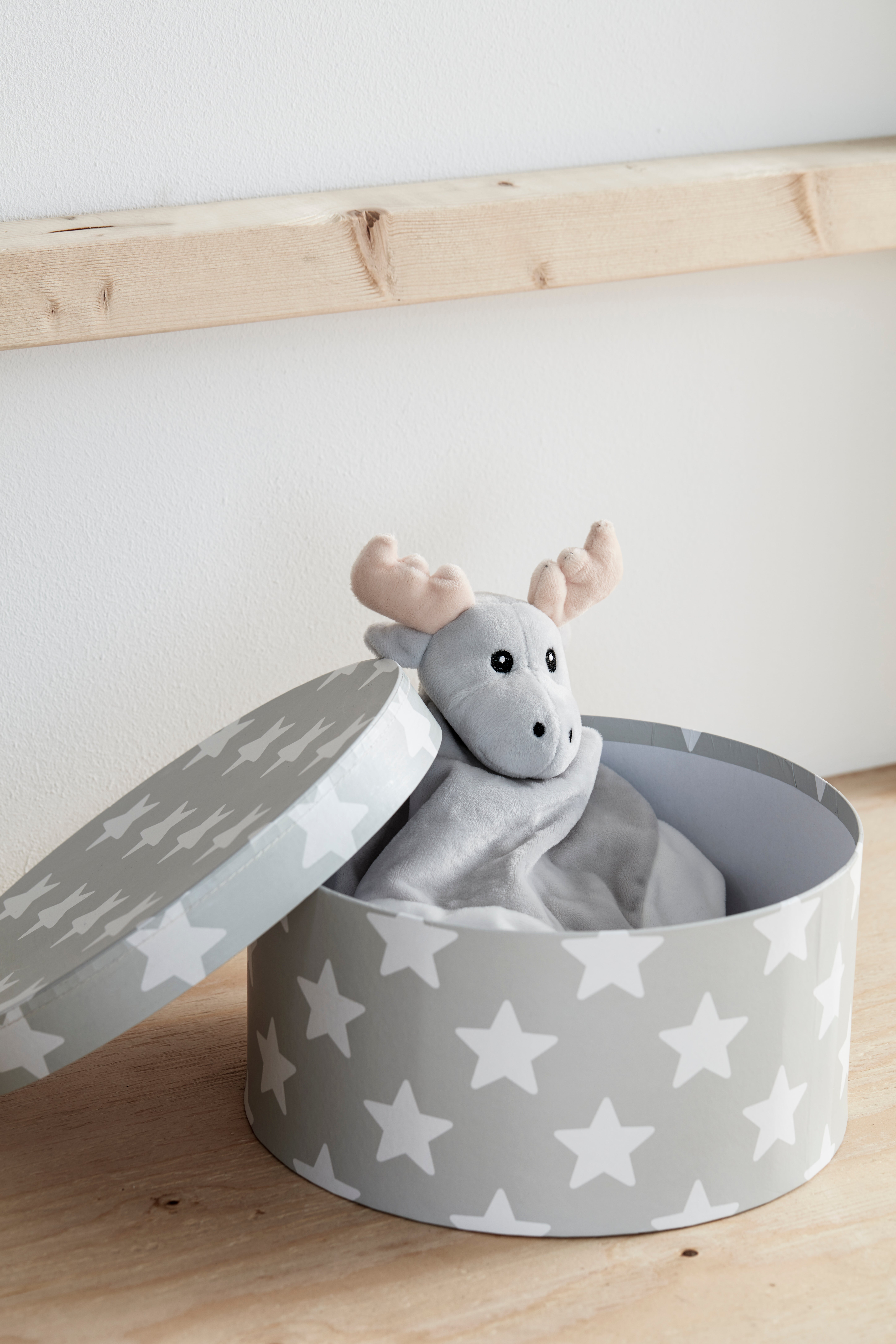 Baby blanket moose