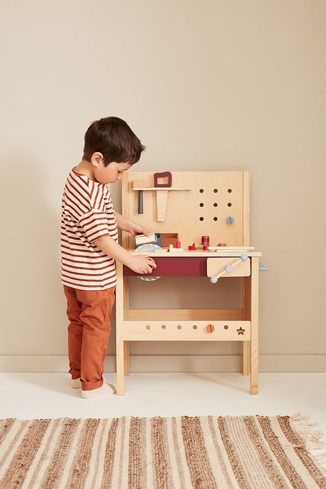 Tool bench