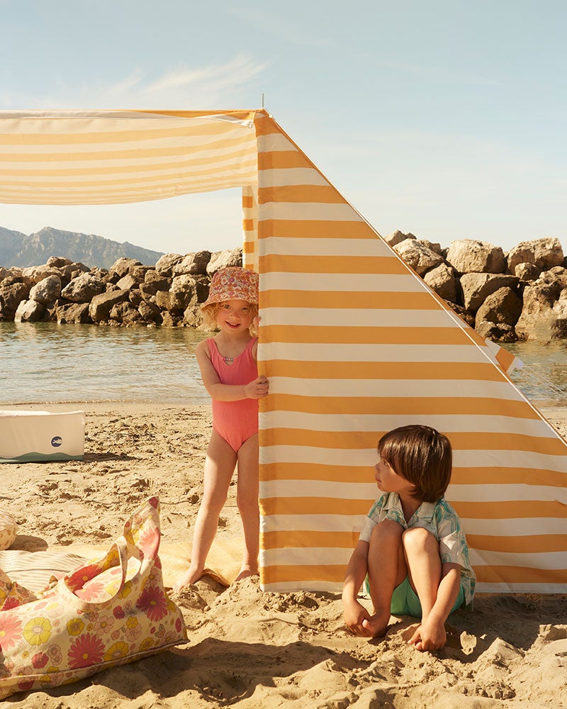 Beach tent yellow