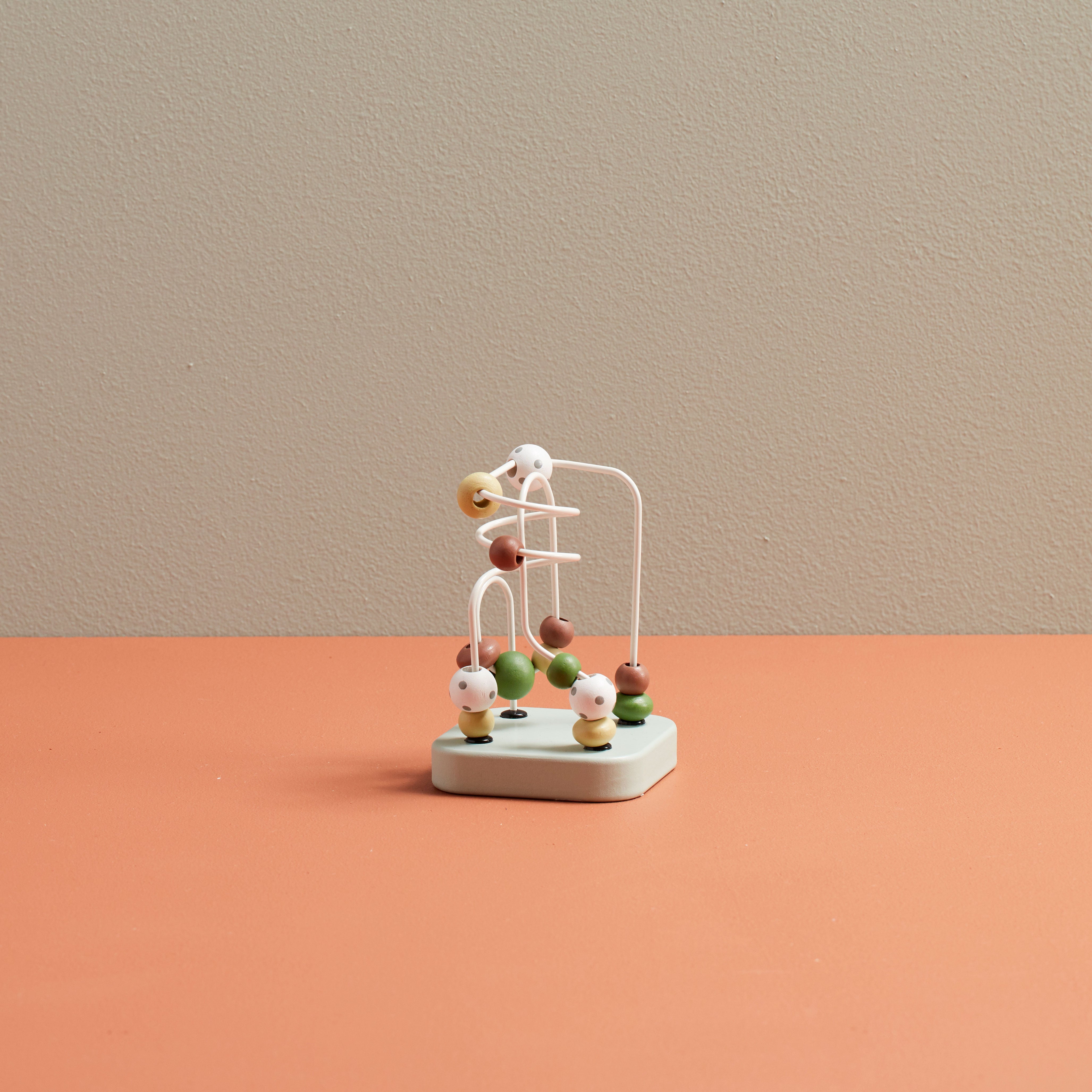 Mini maze green