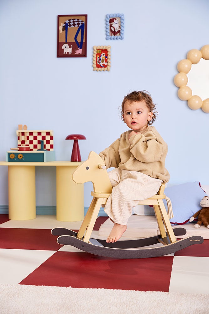 Rocking horse honey yellow