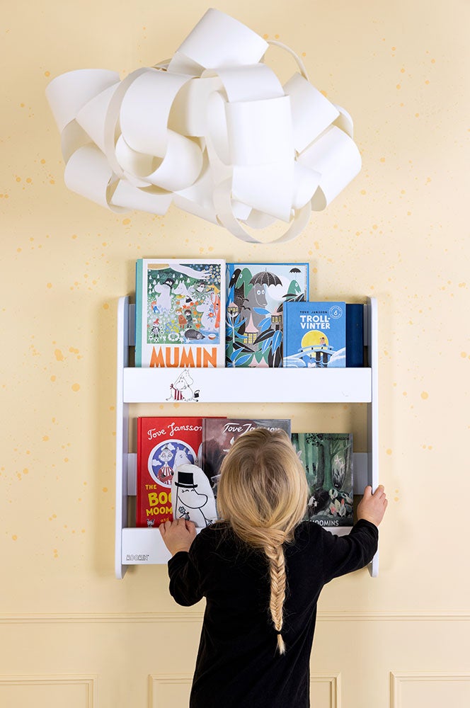Book display MOOMIN