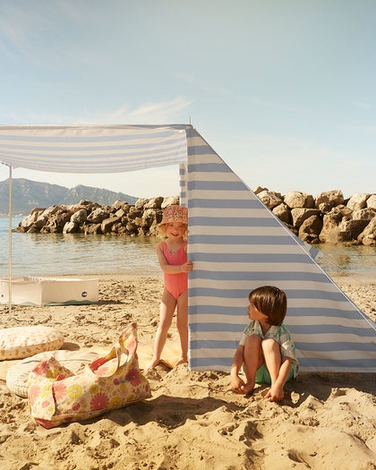 Beach tent blue